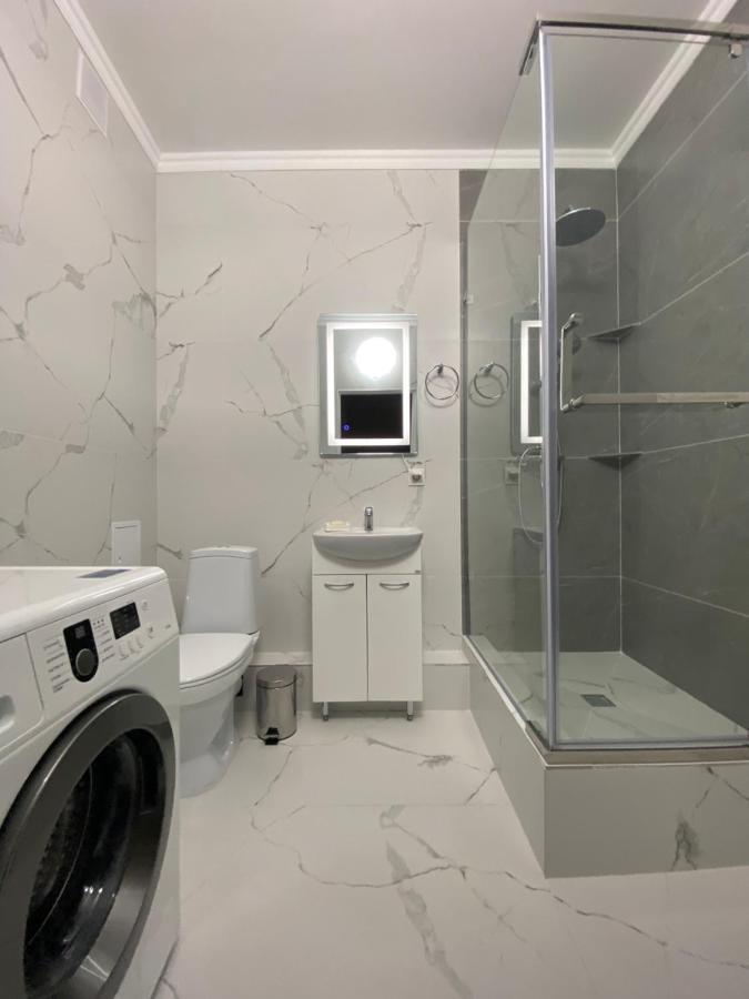 Apartment in the city centre アスターナ エクステリア 写真