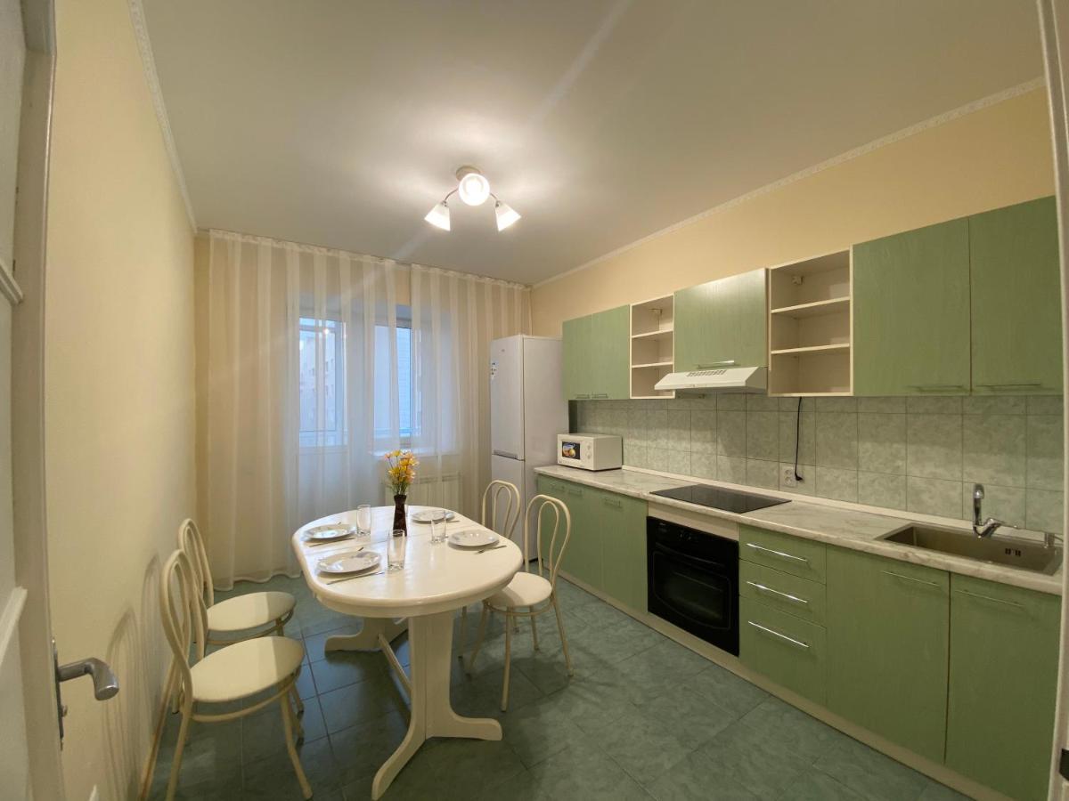 Apartment in the city centre アスターナ エクステリア 写真