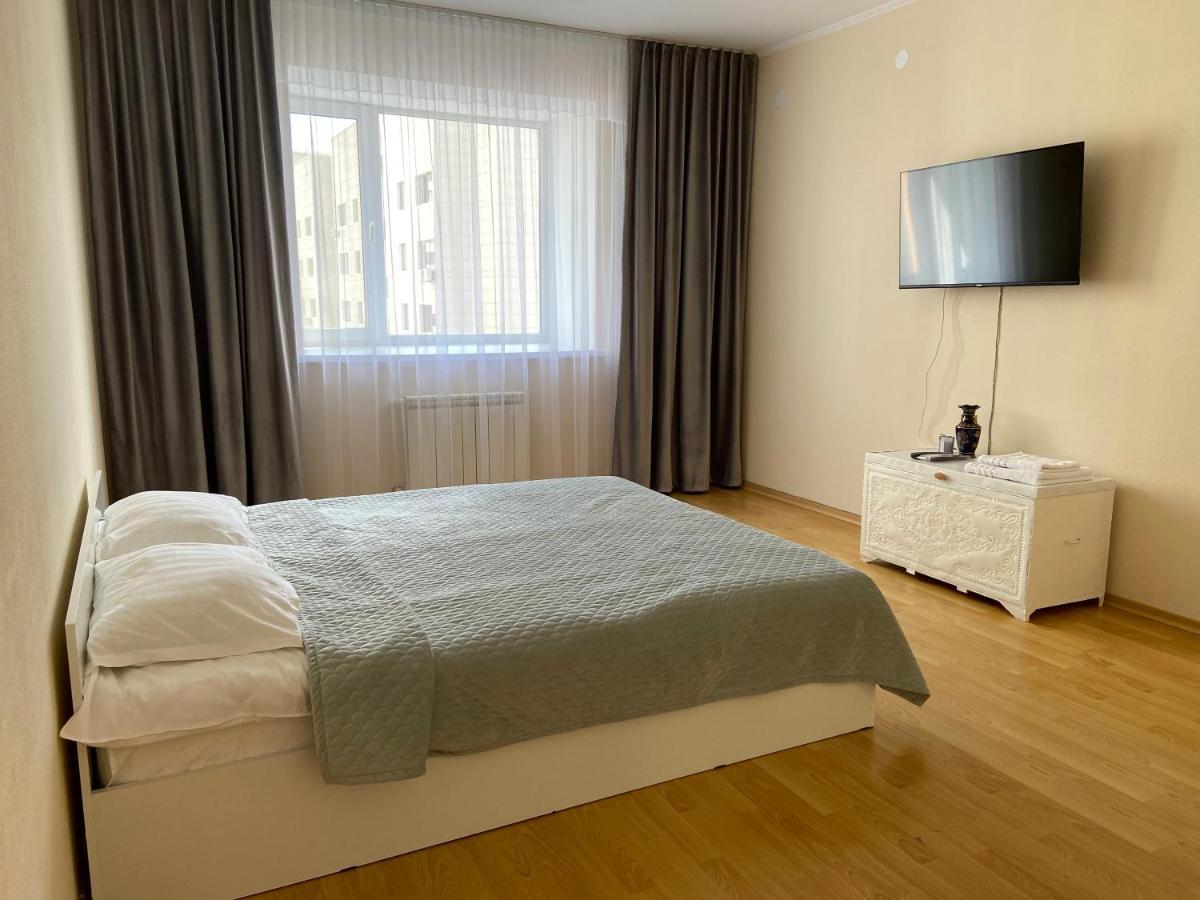 Apartment in the city centre アスターナ エクステリア 写真